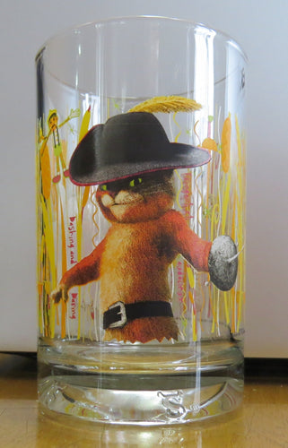 2007 Dreamworks - McDonald's - SHREK FOR EVEN AFTER - happy meal GLASS 4.5'' tall - Puss&Boots
