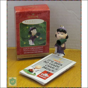 1999 Hallmark - Keepsake - Merry Miniatures - PEANUTS - LUCY - figurine w box - 2.75'' tall - Toffey's Treasure Chest