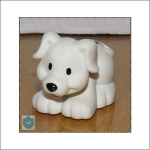2001 McDonald's- FISHER-PRICE - happy meal toy - White and black dog - Toffey's Treasure Chest