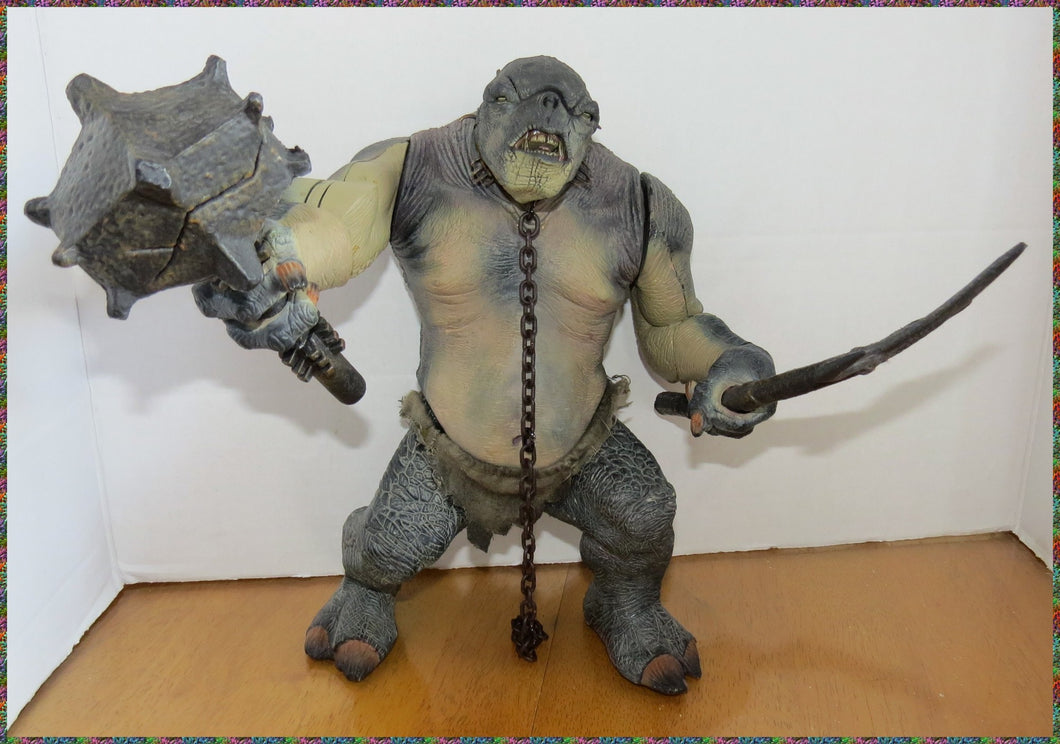 2001 LORD OF THE RING - LOTR -  CAVE TROLL - 17'' TALL
