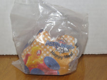 1991 McDonald's - ASTRONAUTS- happy meal toy - over 1 toy