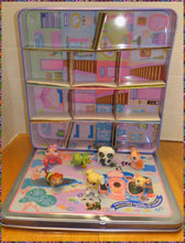 2006 Littlest Pet Shop - Collectors Edition Tin box and LPS metal bottom