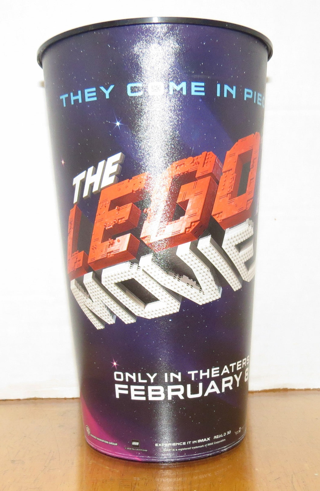 LEGO MOVIE- pvc 10'' tall - thin tumbler / drinking glass / cup - PVC