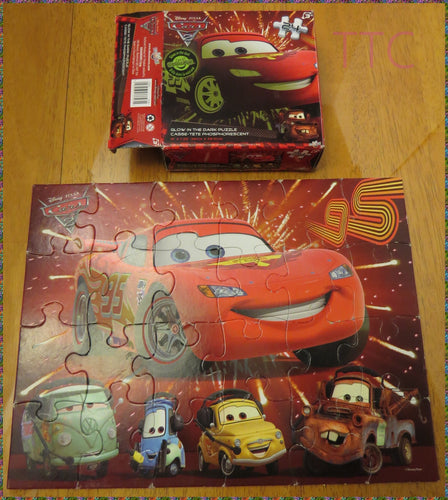 PIXAR - CARS - puzzle 24 mcx - Complete with box GLOW IN THE DARK