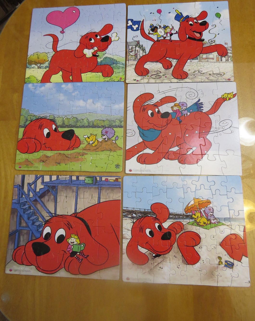 CLIFFORD THE BIG RED DOG - PUZZLE - 216 pcs TOTAL(3x24)(3x48) - complete w box