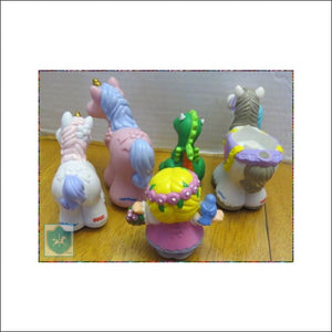 Fisher Price Little People - Maiden Mary / Unicorns / dragon / horse - FP