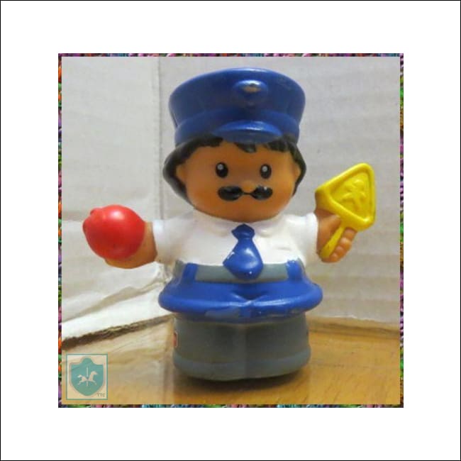 Fisher-Price Little People - POLICE / SARGEANT / BRIGADIER w apple - FP